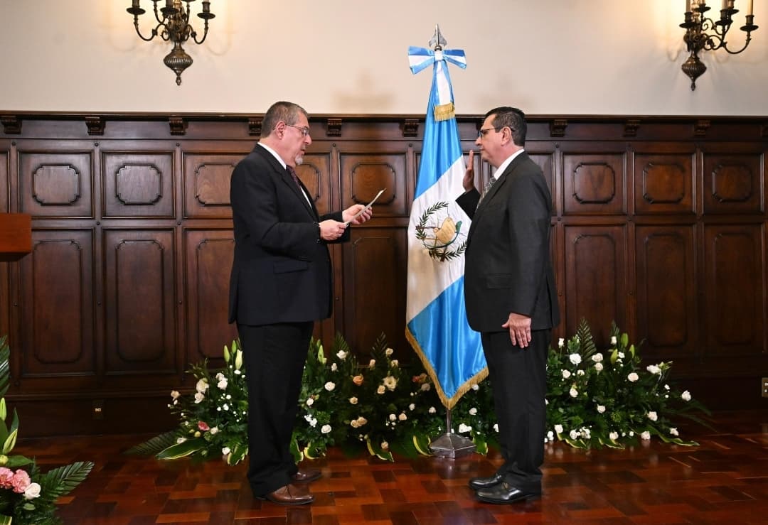 Gabriel García Luna asume como nuevo fiscal general en Guatemala