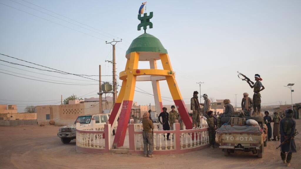 Crisis en Mali: los rebeldes toman ciudades y bases militares tras el asesinato del jefe de Defensa