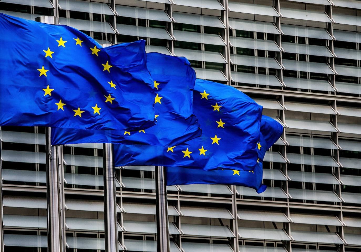 La Comisión Europea inicia múltiples acciones legales contra España por incumplimientos normativos