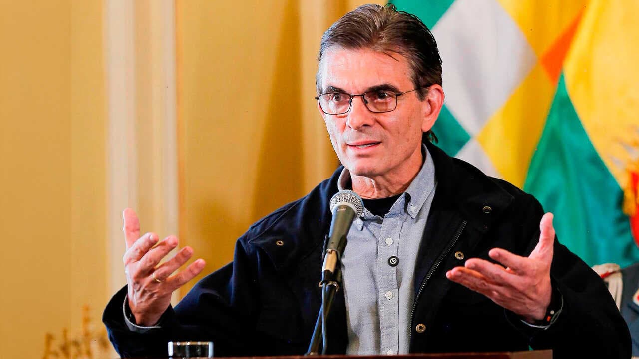 Promulgación de ley de estados de excepción en Bolivia ante bloqueos